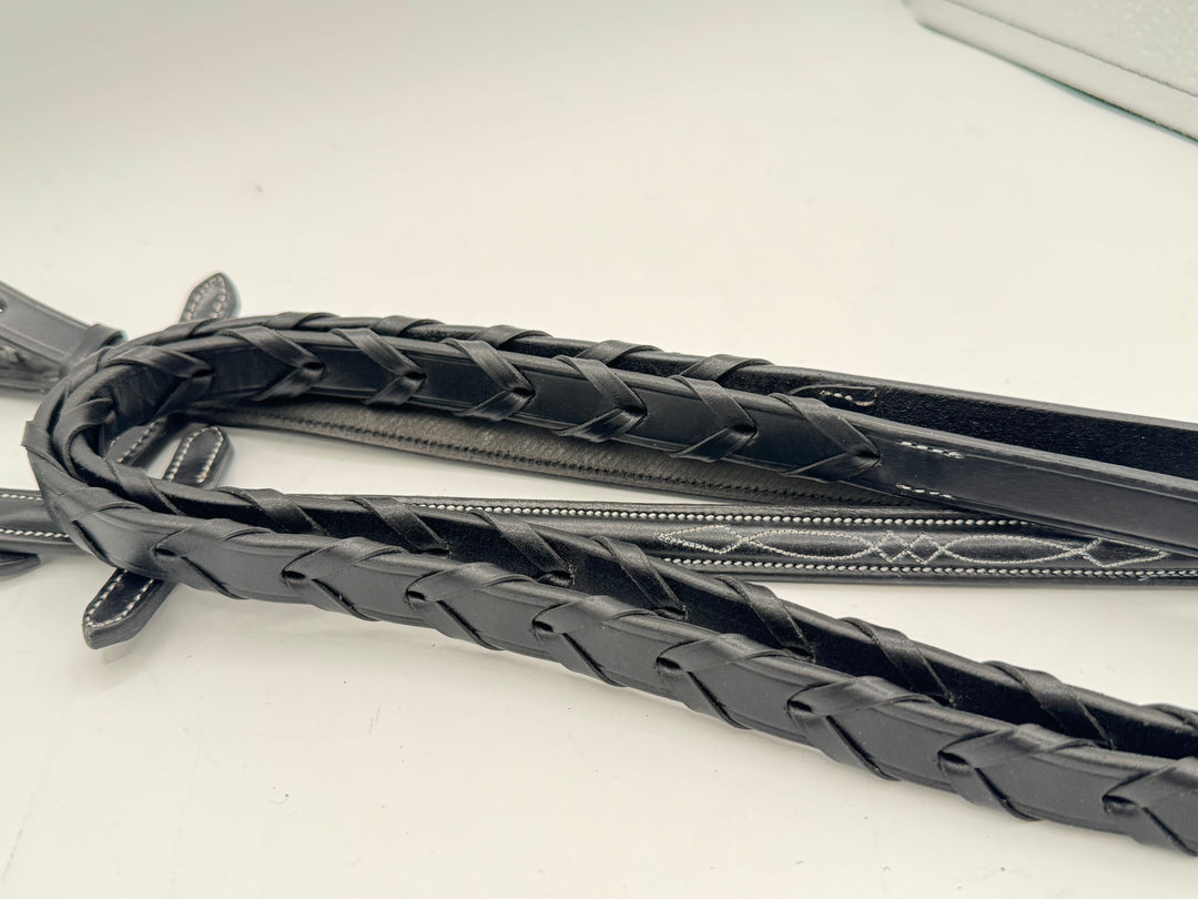 Reins-English Leather Laced Reins w/white Stitched Design