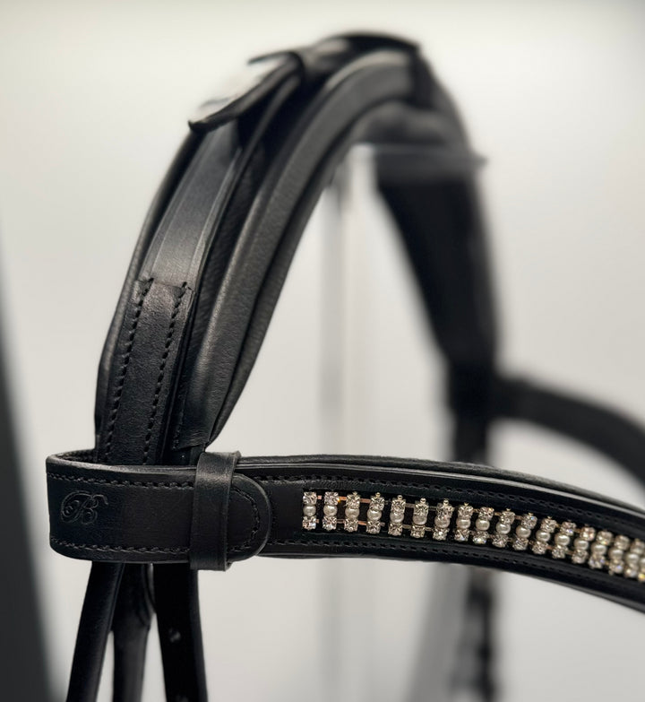 #55 x- Padded Rolled Bridle w/Patent Noseband Sparkle Trim, Channel Crown, Pearl & Crystal Brow, Rolled Reins